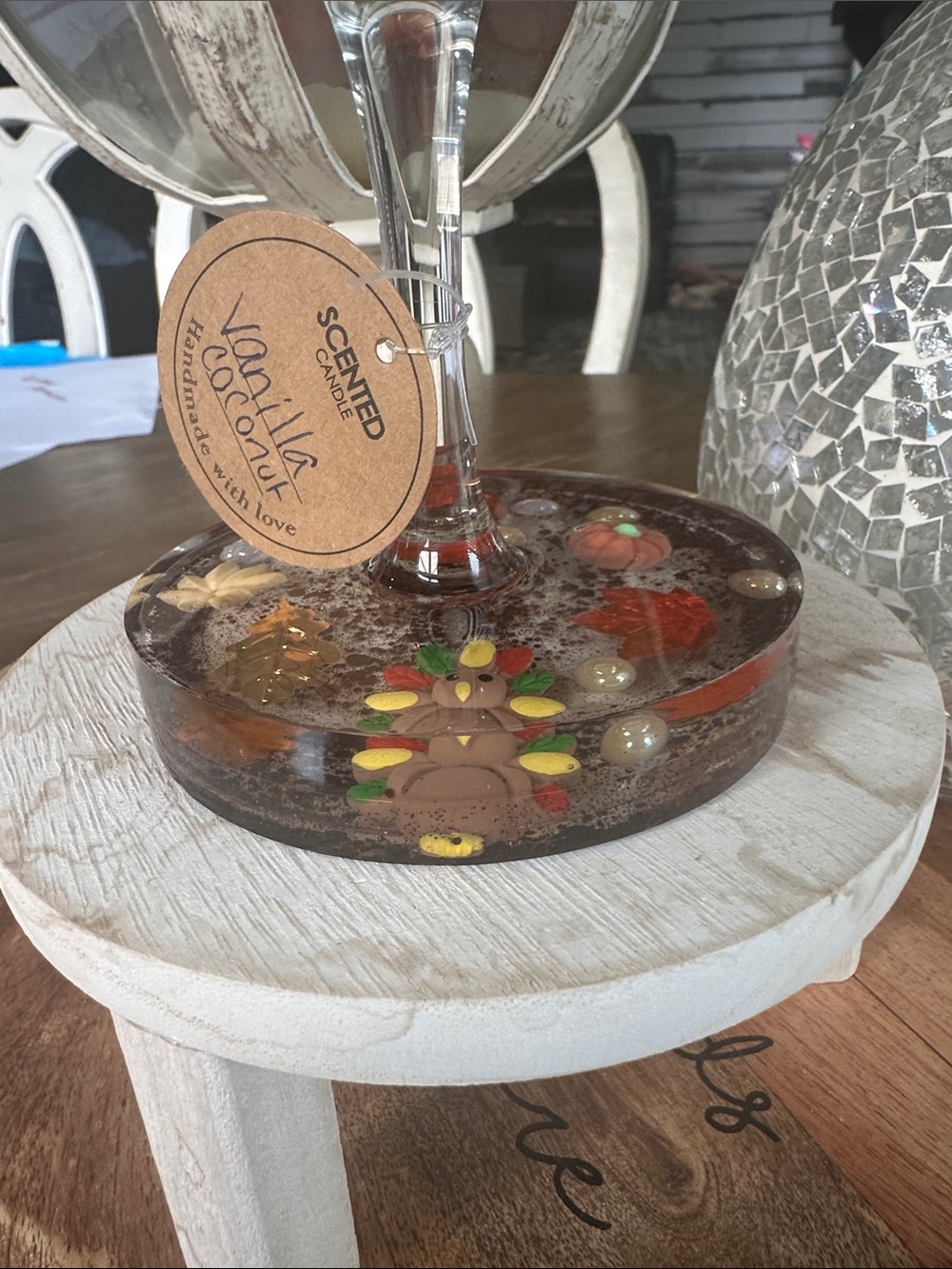 🍁Thanksgiving🍁Handcrafted wine glass candle with epoxy resin base - Picture 5 of 7